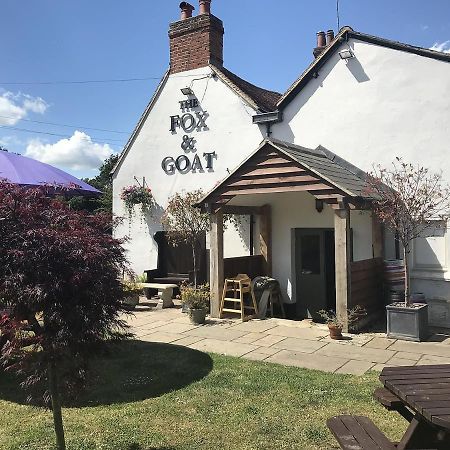 Fox And Goat Hotel Waterstock ภายนอก รูปภาพ