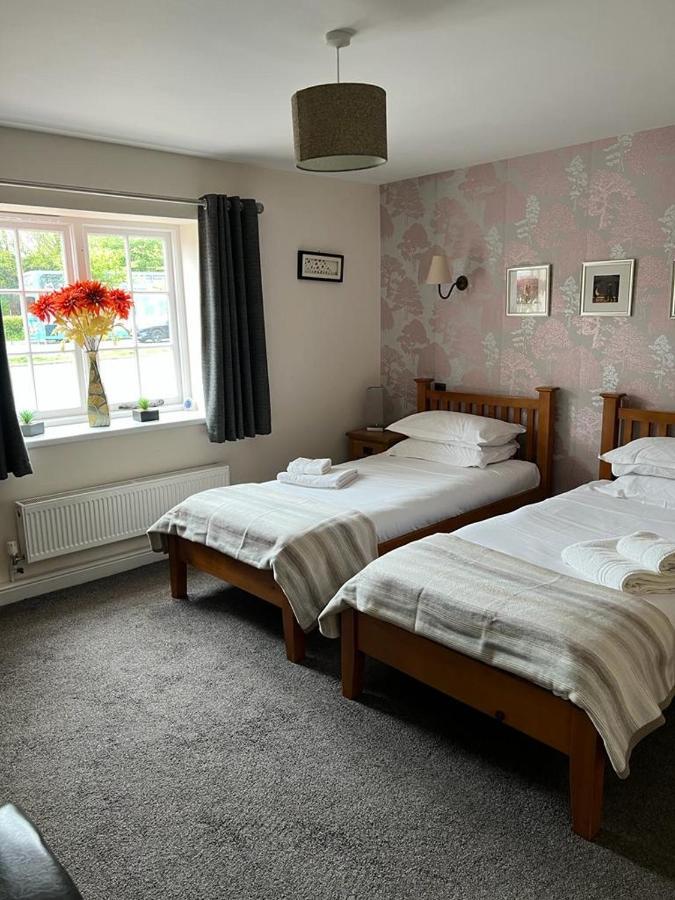 Fox And Goat Hotel Waterstock ภายนอก รูปภาพ