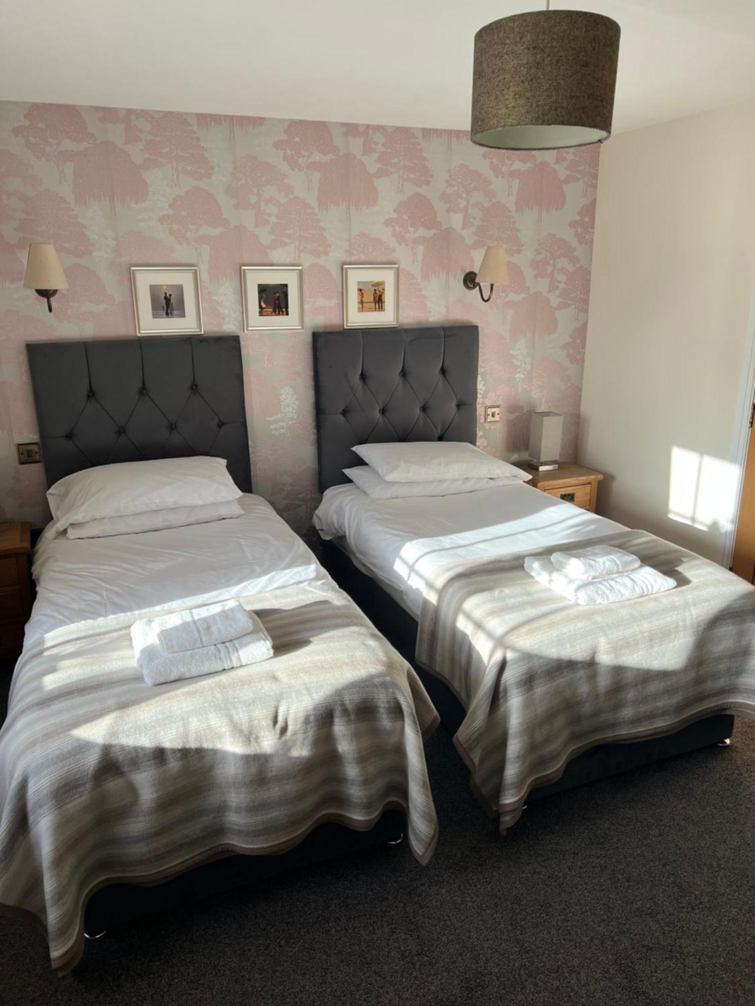 Fox And Goat Hotel Waterstock ภายนอก รูปภาพ